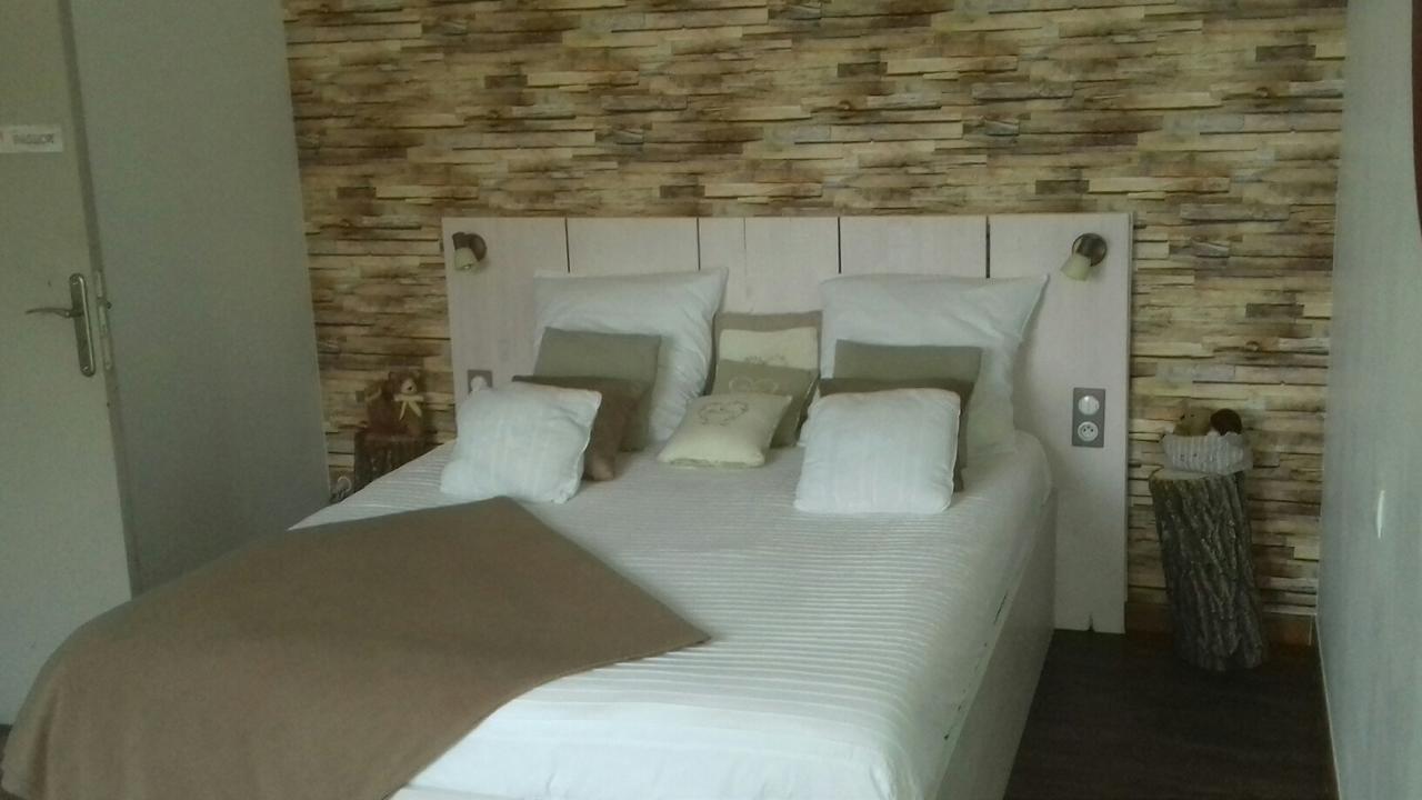 La Demeure De Cupidon Bed & Breakfast Rians  ภายนอก รูปภาพ